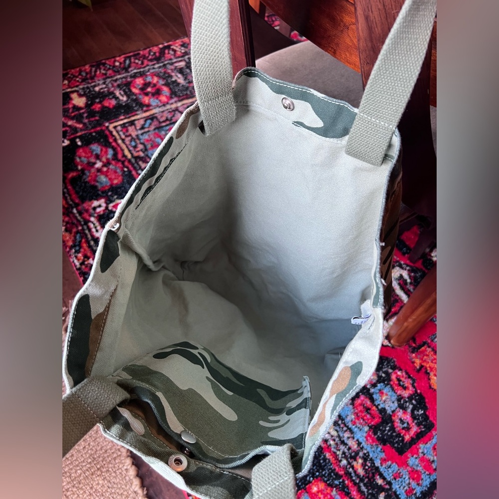 BAGGU Canvas Camo Tote Shoulder Bag - Picture 5 of 10